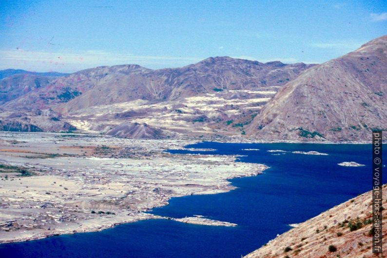 Paysage lunaire au nord du Mount Saint Helens. Photo © André M. Winter