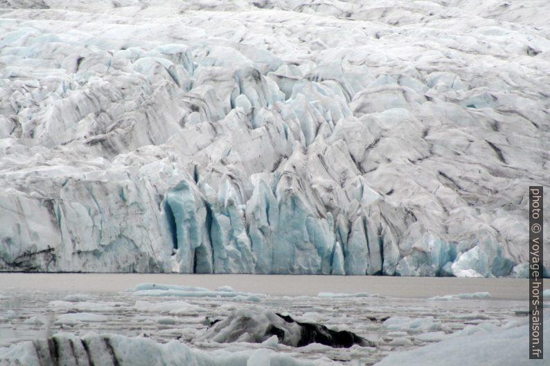 Glace du Fjallsárlón. Photo © Alex Medwedeff