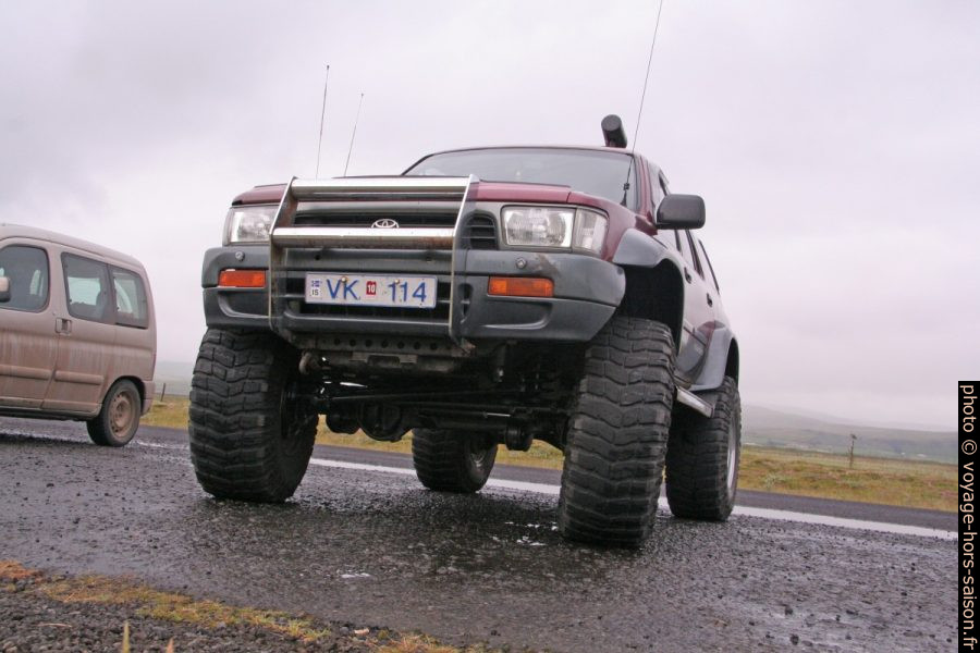 Superjeep en Islande. Photo © André M. Winter