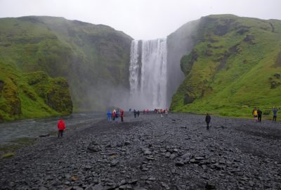 Skógafoss. Photo © André M. Winter