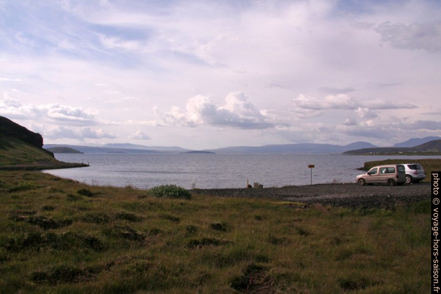 Ölfusvatnsvík dans le sud du Þingvallavatn. Photo © André M. Winter