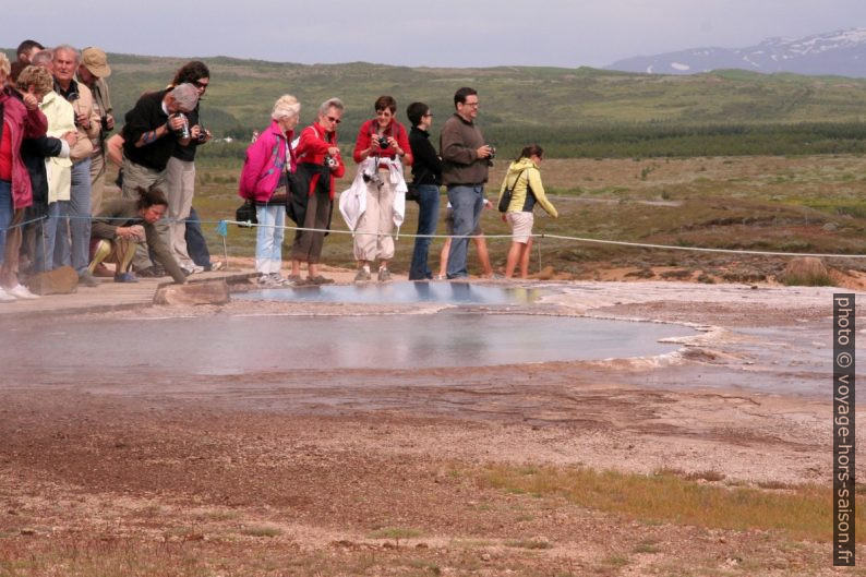 Source d'eau chaude Blesi. Photo © André M. Winter