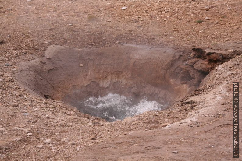 Litli geysir. Photo © André M. Winter