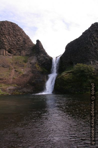 Cascade nord du Gjárfoss. Photo © André M. Winter