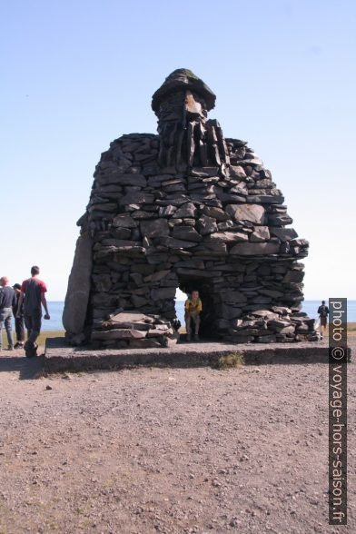 Statue du géant Barður à Anarstapi. Photo © André M. Winter