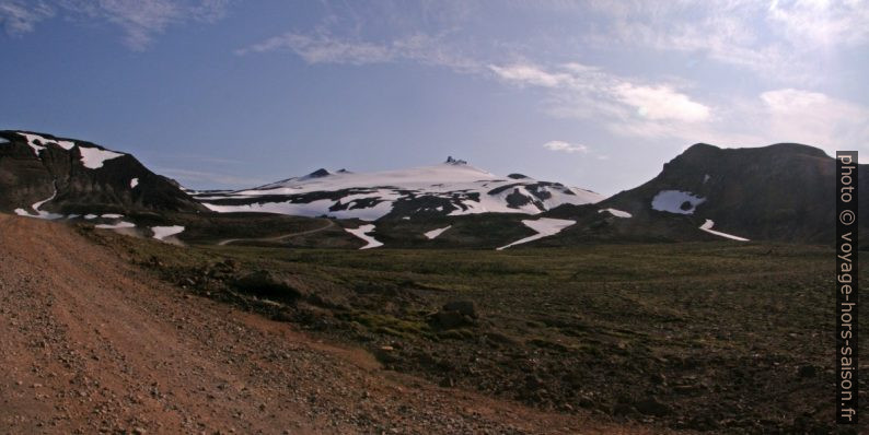 Snaefellsjökull vu du col Jökulháls. Photo © André M. Winter