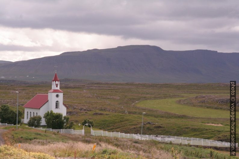 L'église de Helgafell. Photo © André M. Winter