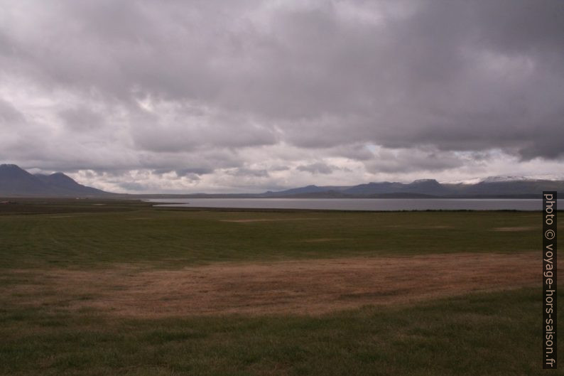 Lac Hóp. Photo © André M. Winter