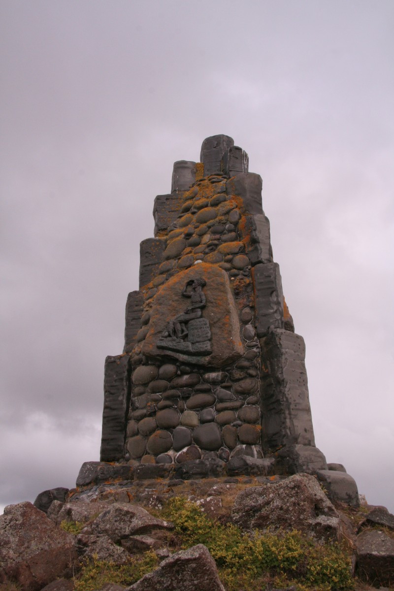 Monument au poète Stephan G. Stephansson. Photo © André M. Winter