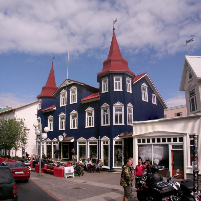 Café Bláa Kannan à Akureyri. Photo © André M. Winter