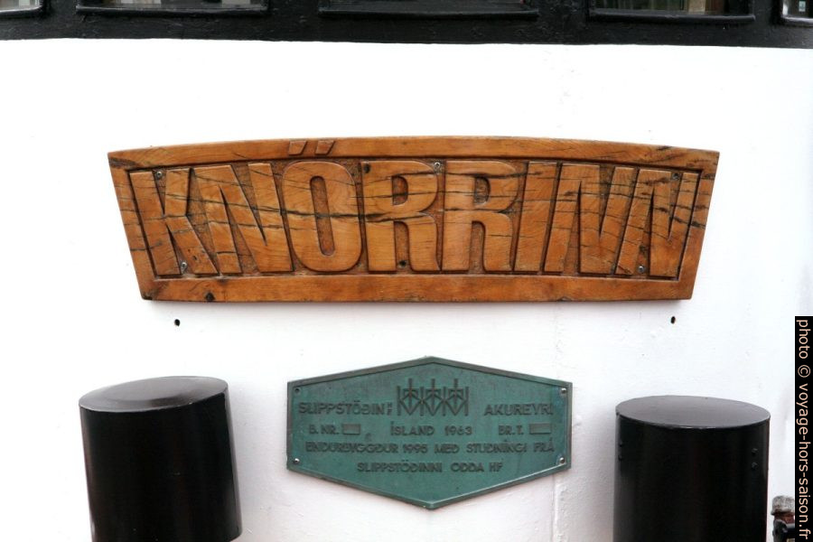 Badge de la Knörrinn. Photo © André M. Winter
