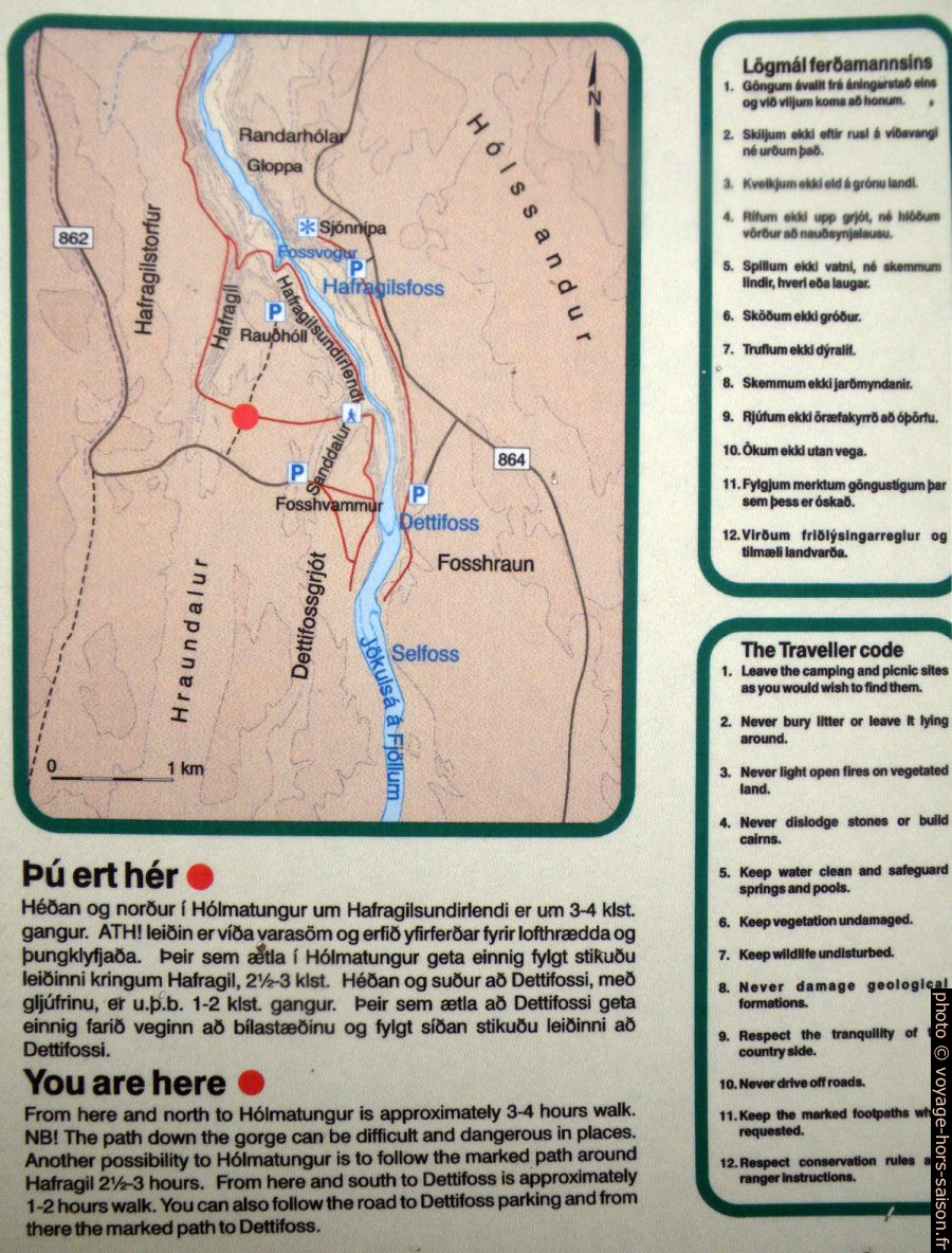 Carte de randonnée dans le Rauðhóll. Photo © André M. Winter