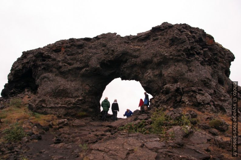 Arche de lave à Dimmuborgir. Photo © André M. Winter