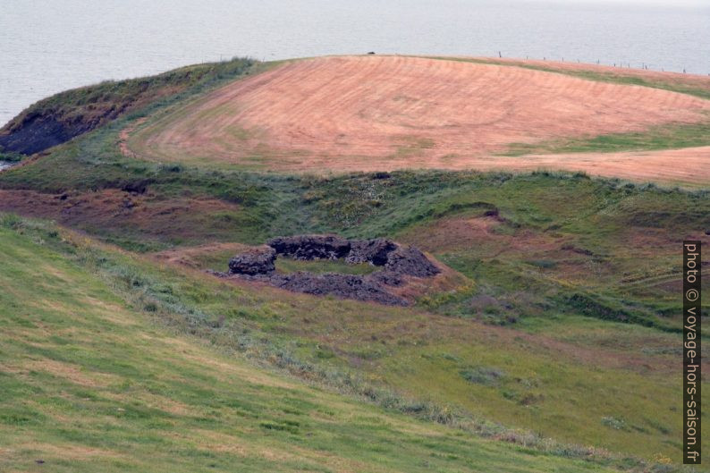 Petit pseudo-cratères de Skútustaðagigar. Photo © André M. Winter