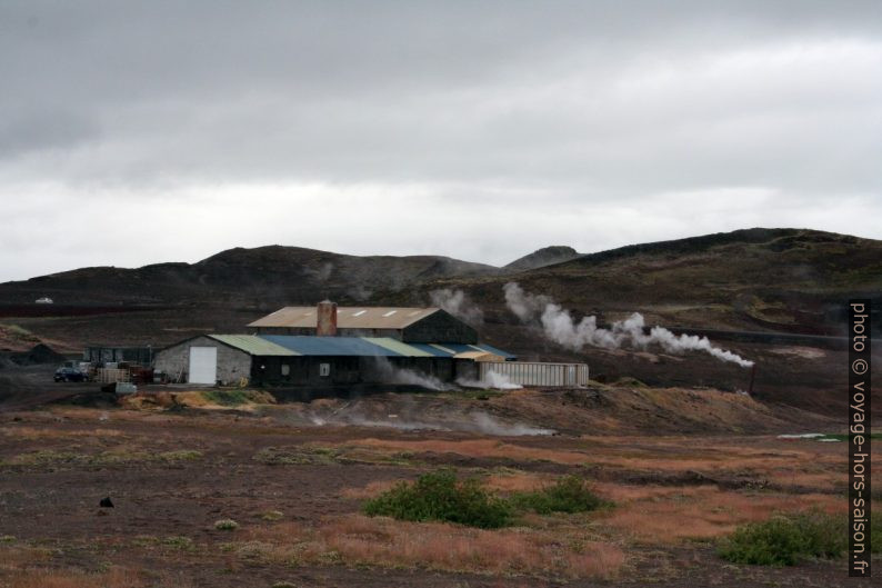 Ferme dans la zone géothermique de Namaskarð. Photo © André M. Winter
