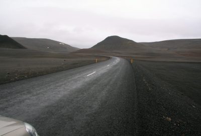 Route 1 sur les plateaux d'Islande de l'est. Photo © André M. Winter