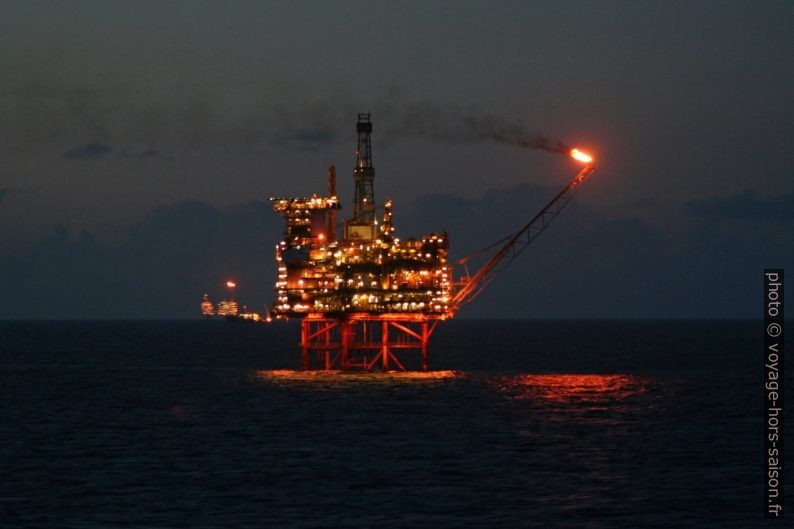 Plateforme pétrolière Beryl Bravo 9/13aB dans la Mer du Nord. Photo © André M. Winter