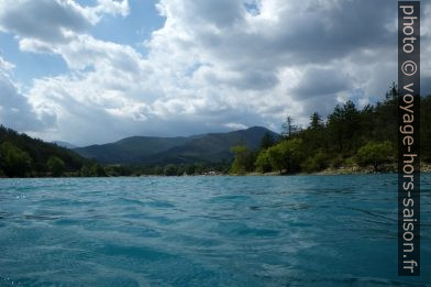 Branche sud-ouest du Lac de Castillon. Photo © André M. Winter