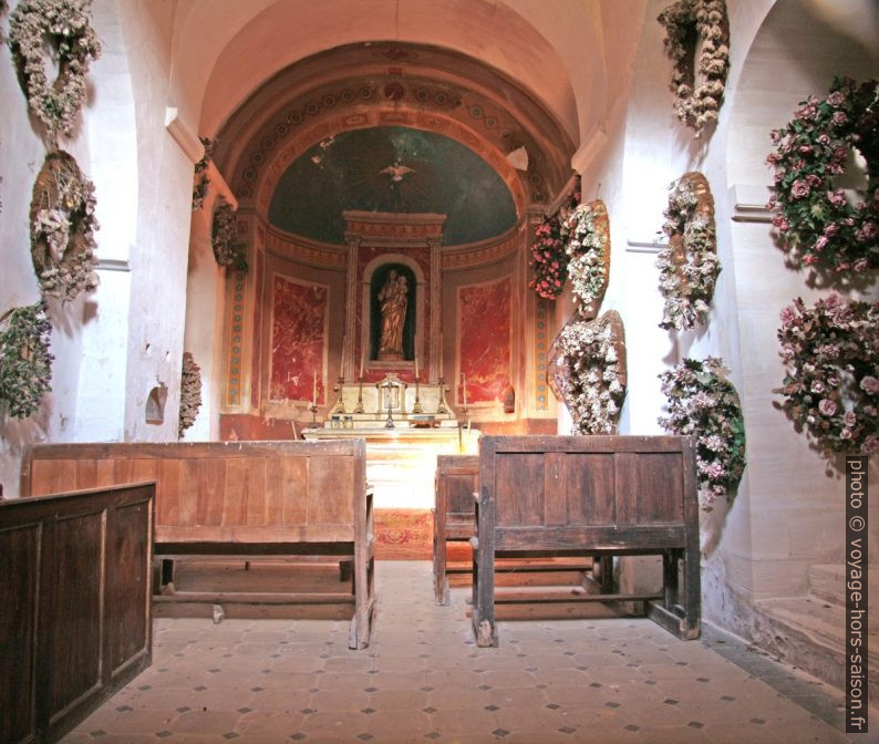 Nef de la chapelle Notre-Dame du Salut. Photo © André M. Winter