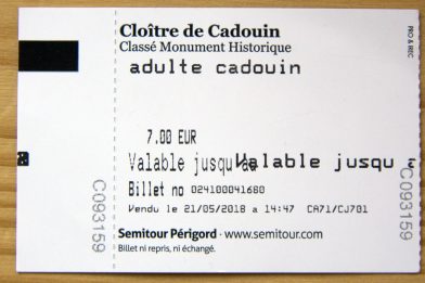Ticket pour le cloître de Cadouin. Photo © André M. Winter