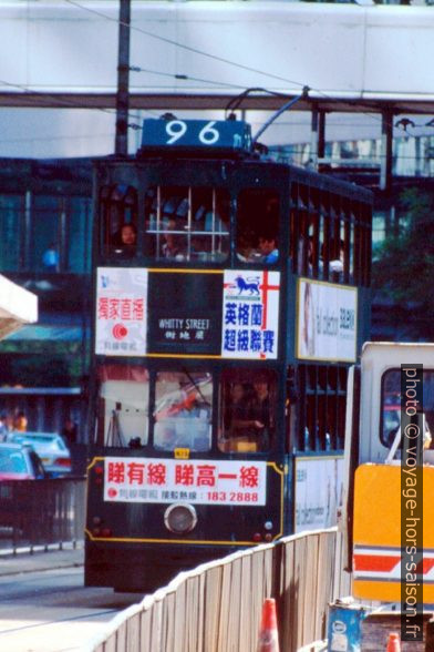 Le Tramway de Hong Kong à deux niveaux . Photo © André M. Winter