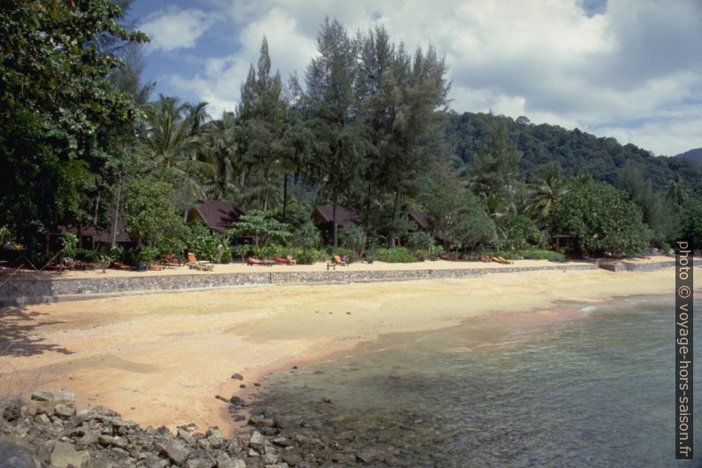 La plage de l'hôtel Krabi Resort. Photo © André M. Winter