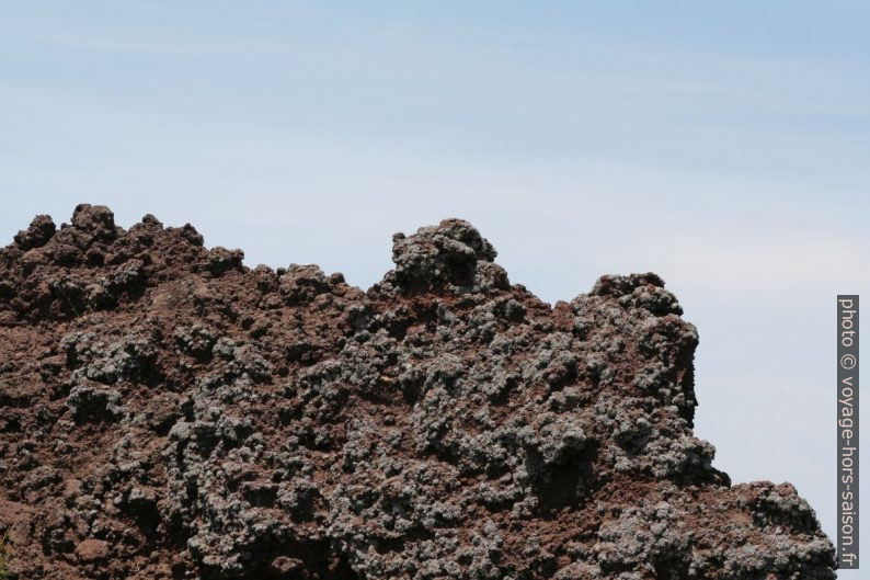 Le basalte du cratère du Vésuve. Photo © André M. Winter