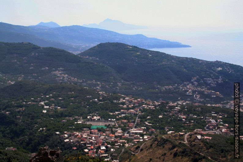 Collines autour de Sorrento. Photo © André M. Winter