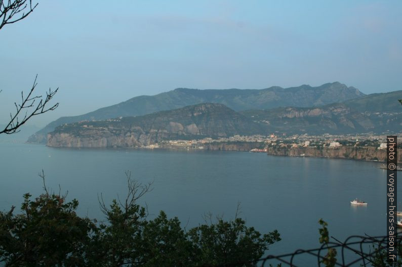 La Baie de Sorrento. Photo © André M. Winter