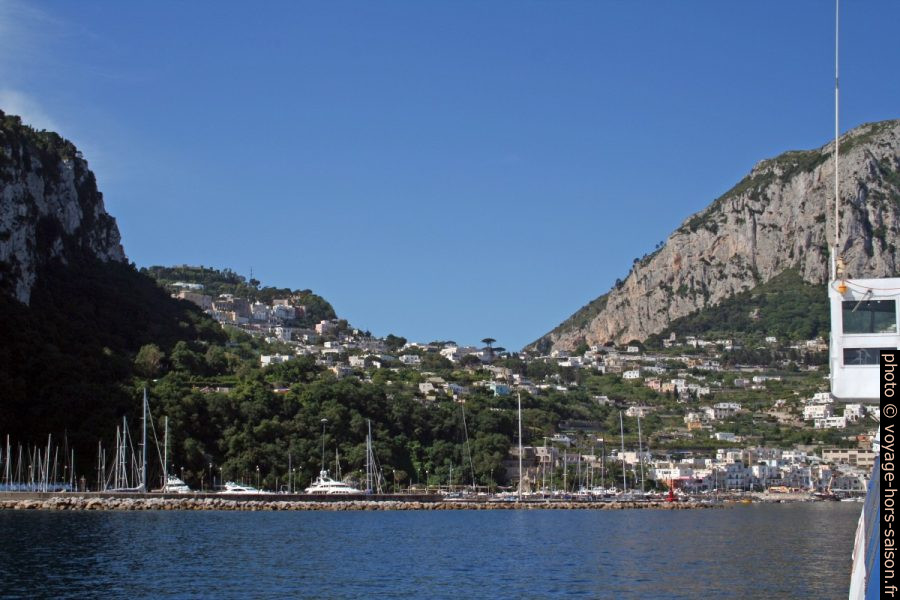 Arrivée à la Marina Grande di Capri. Photo © André M. Winter