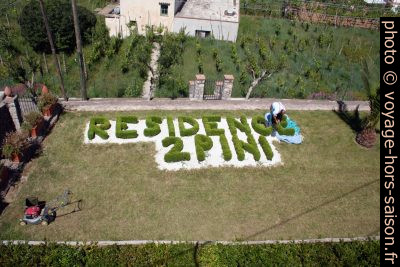 Publicité pour la Residence 2 Pini. Photo © André M. Winter
