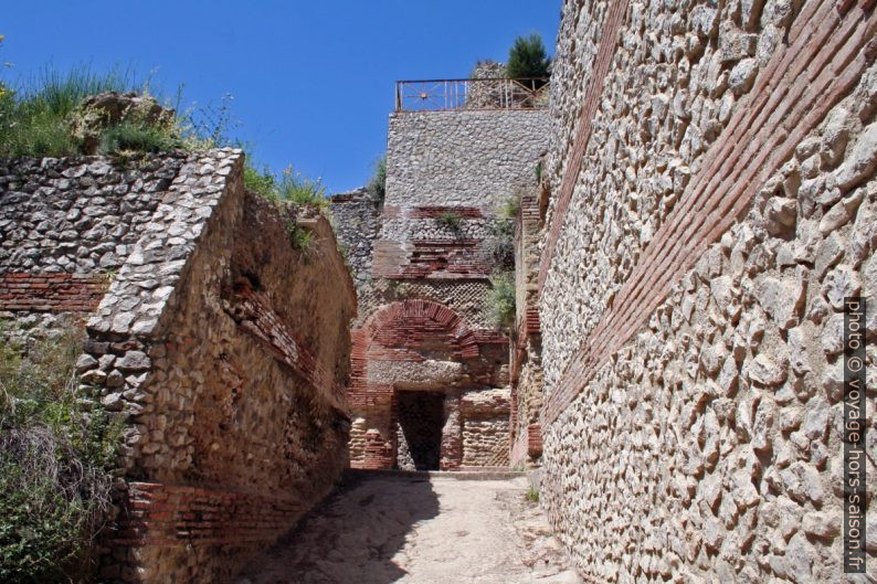 Accès à la Villa Jovis à Capri. Photo © André M. Winter