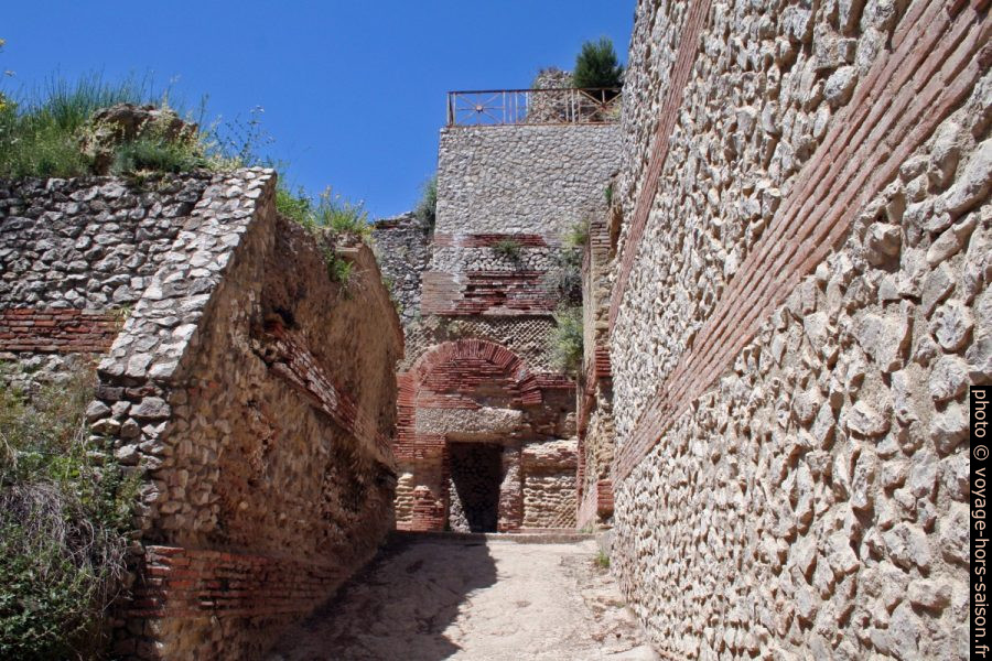 Accès à la Villa Jovis à Capri. Photo © André M. Winter