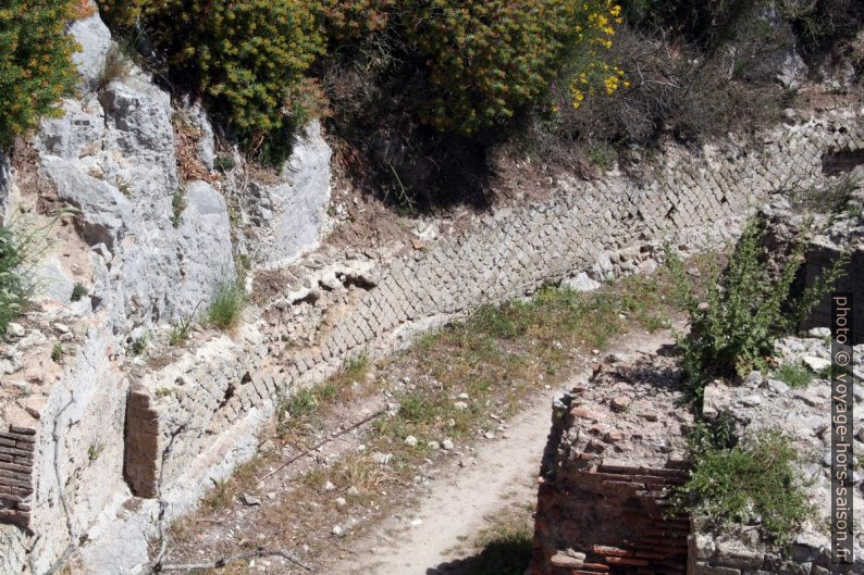 Murs de la Villa Jovis à Capri. Photo © André M. Winter