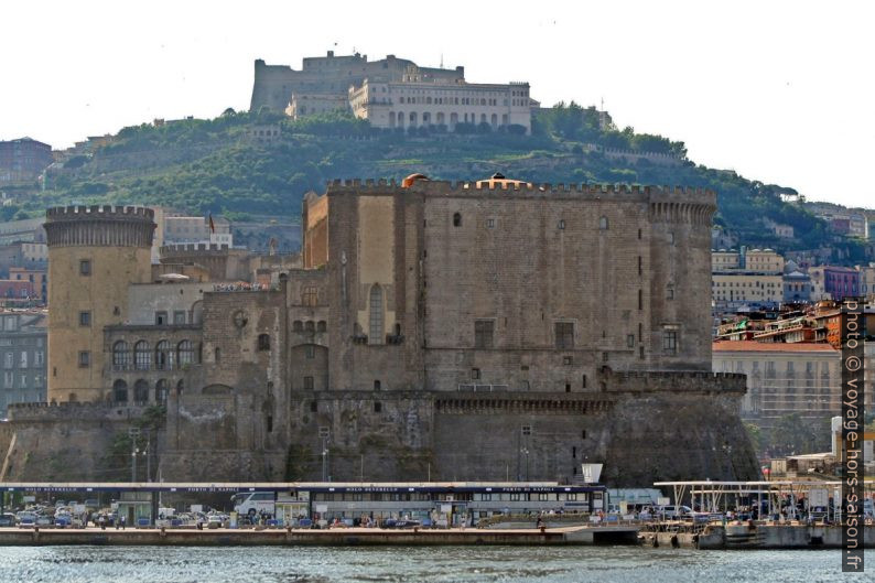 Certosa di San Martino et le Castel Nuovo. Photo © André M. Winter