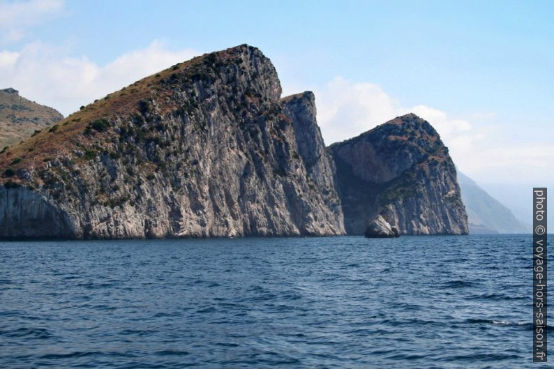 Punta e Scoglio a Penna. Photo © André M. Winter