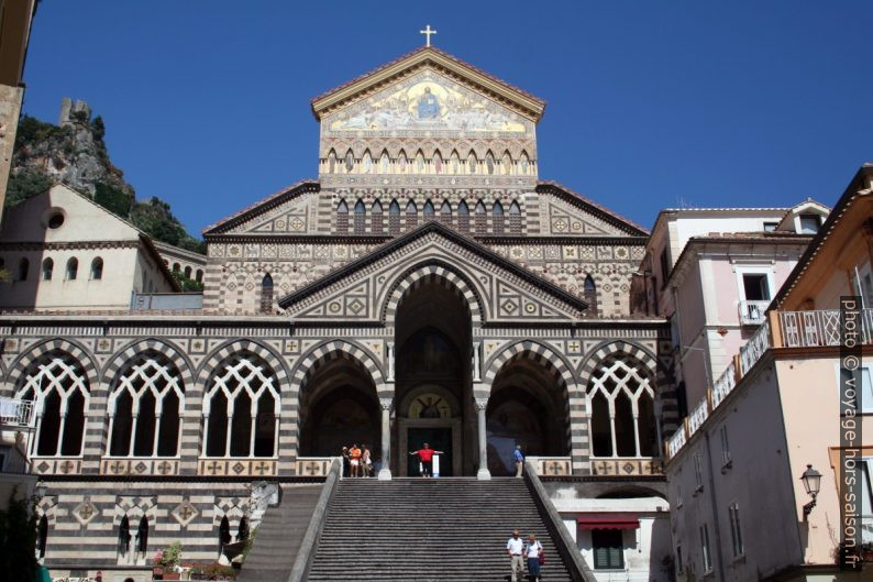 La façade principale de la cathédrale d'Amalfi. Photo © André M. Winter