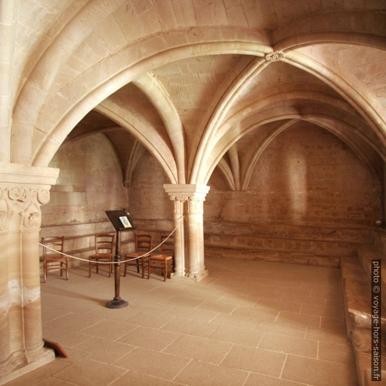 La salle capitulaire l'Abbaye de Sénanque. Photo © André M. Winter