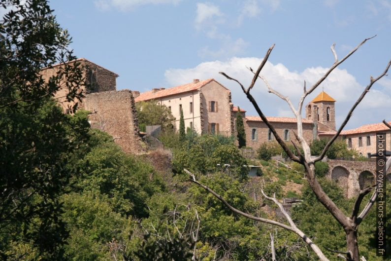 Maison d'hôtes et églises Chartreuse de la Verne. Photo © André M. Winter