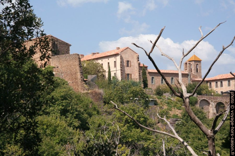 Maison d'hôtes et églises Chartreuse de la Verne. Photo © André M. Winter