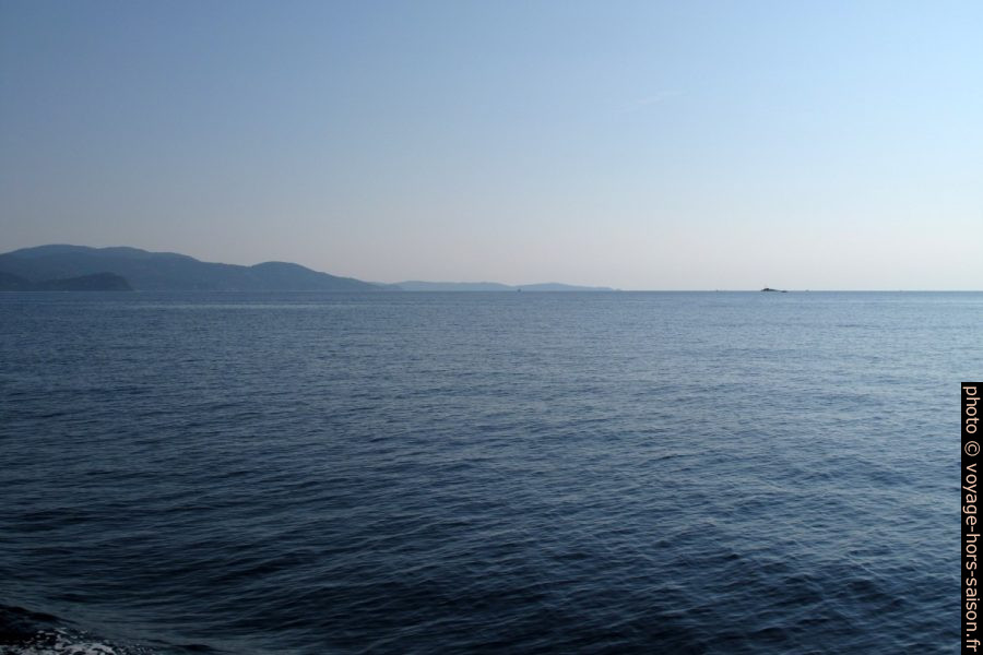 Côte du Cap Nègre au Cap Lardier. Photo © Veronika Schnablegger