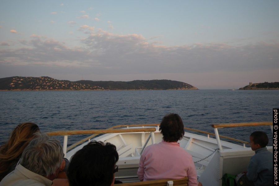 Approche du Levant. Photo © André M. Winter