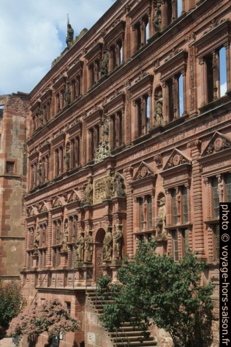 Façade du Ottheinrichsbau. Photo © Alex Medwedeff