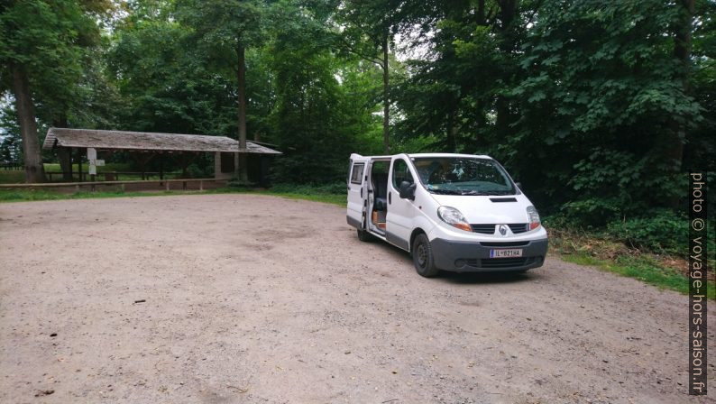 Notre trafic sur un parking de randonnée au-dessus de Dossenheim. Photo © André M. Winter