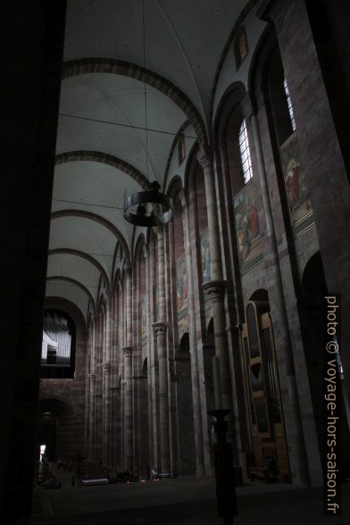 Nef de la cathédrale de Speyer. Photo © Alex Medwedeff
