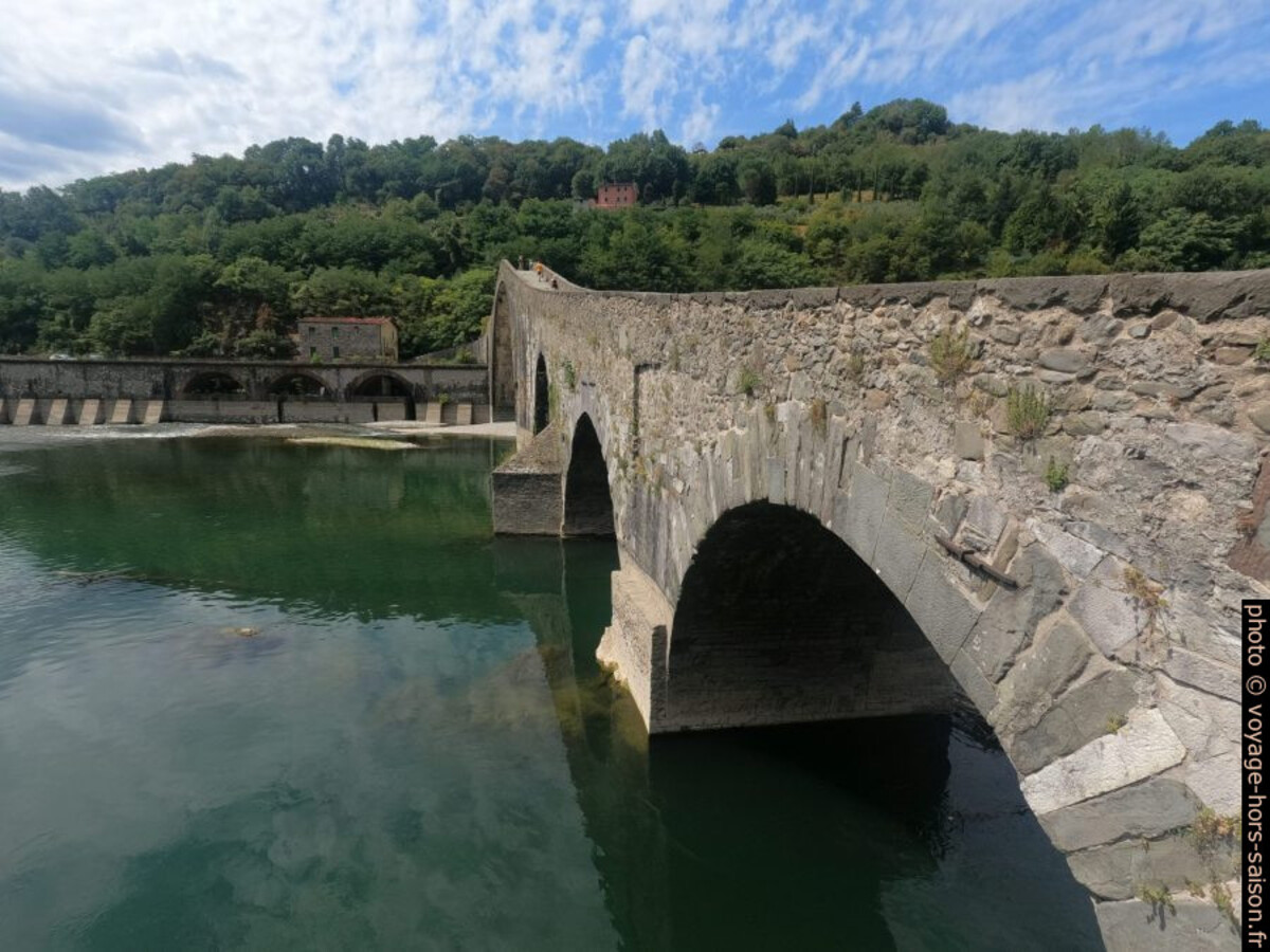 Arcs du Ponte della Maddelena. Photo © André M. Winter