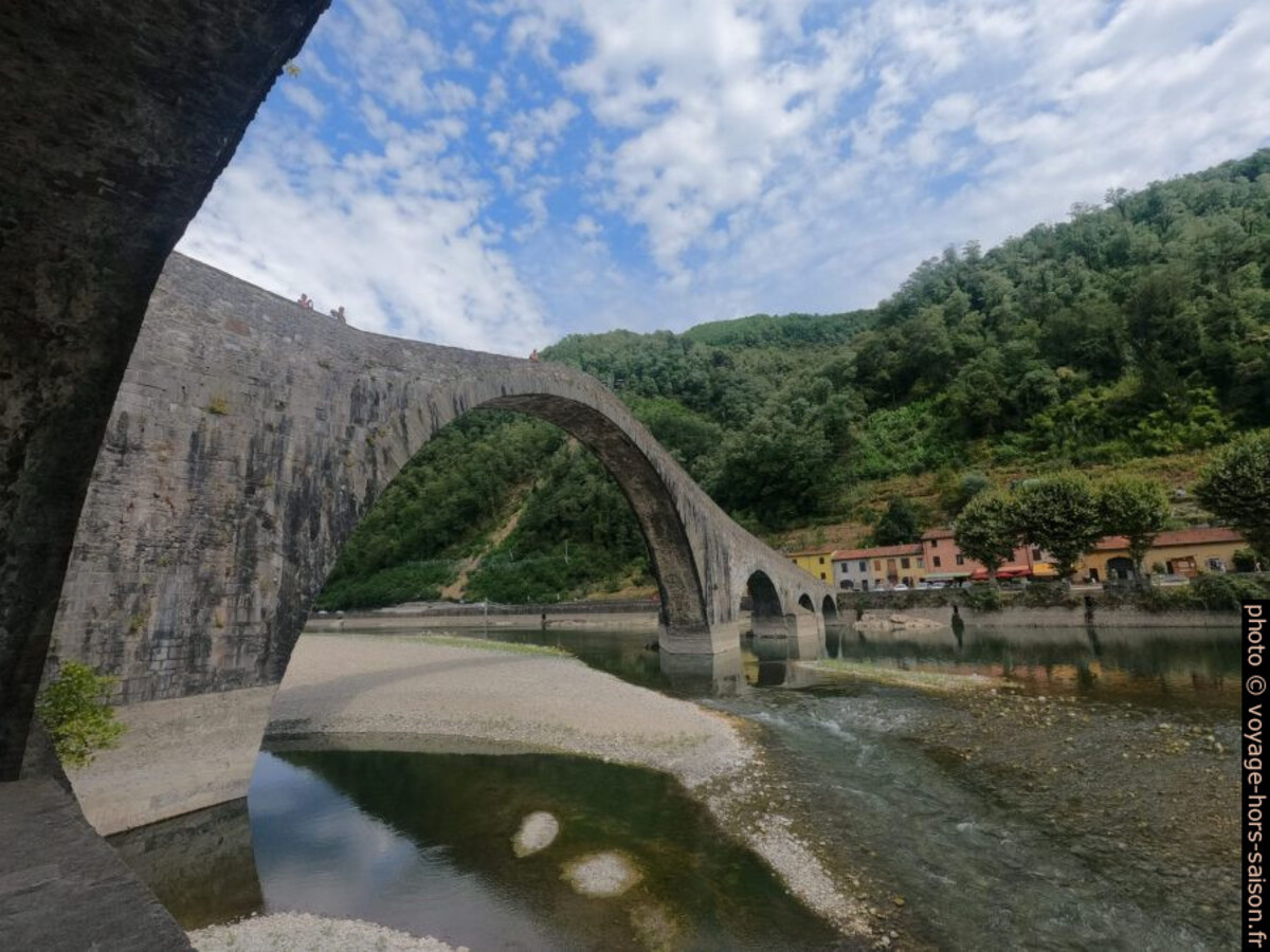 Ponte della Maddelena vu du sud-ouest. Photo © André M. Winter
