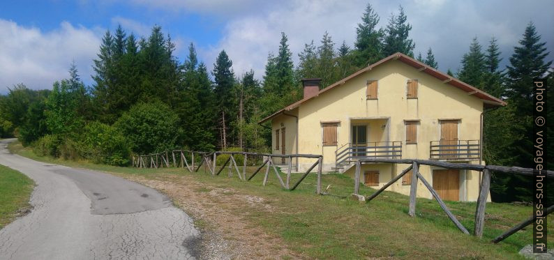 Maison dans le Parco dell'Orecchiella. Photo © André M. Winter