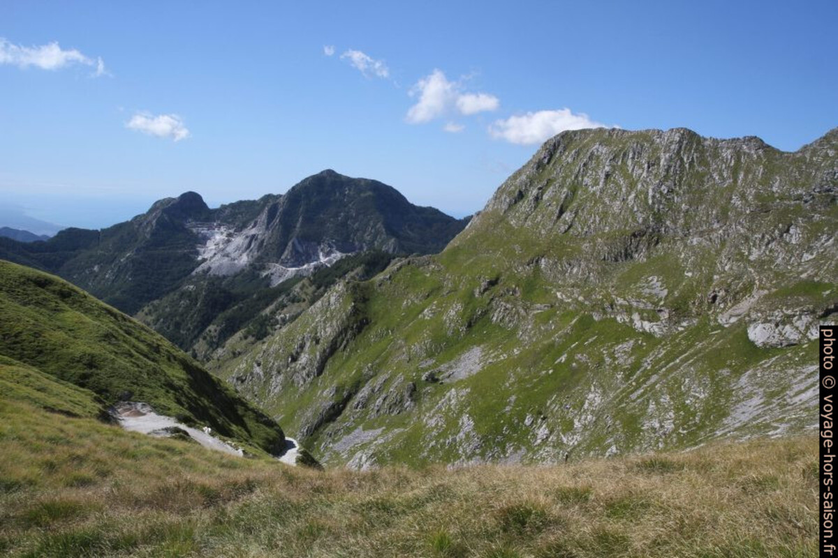 La vallée d'Arni. Photo © Alex Medwedeff