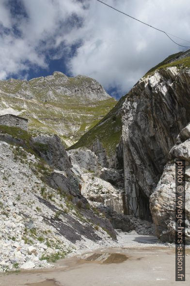 Monte Sella et Cava Collettino. Photo © Alex Medwedeff